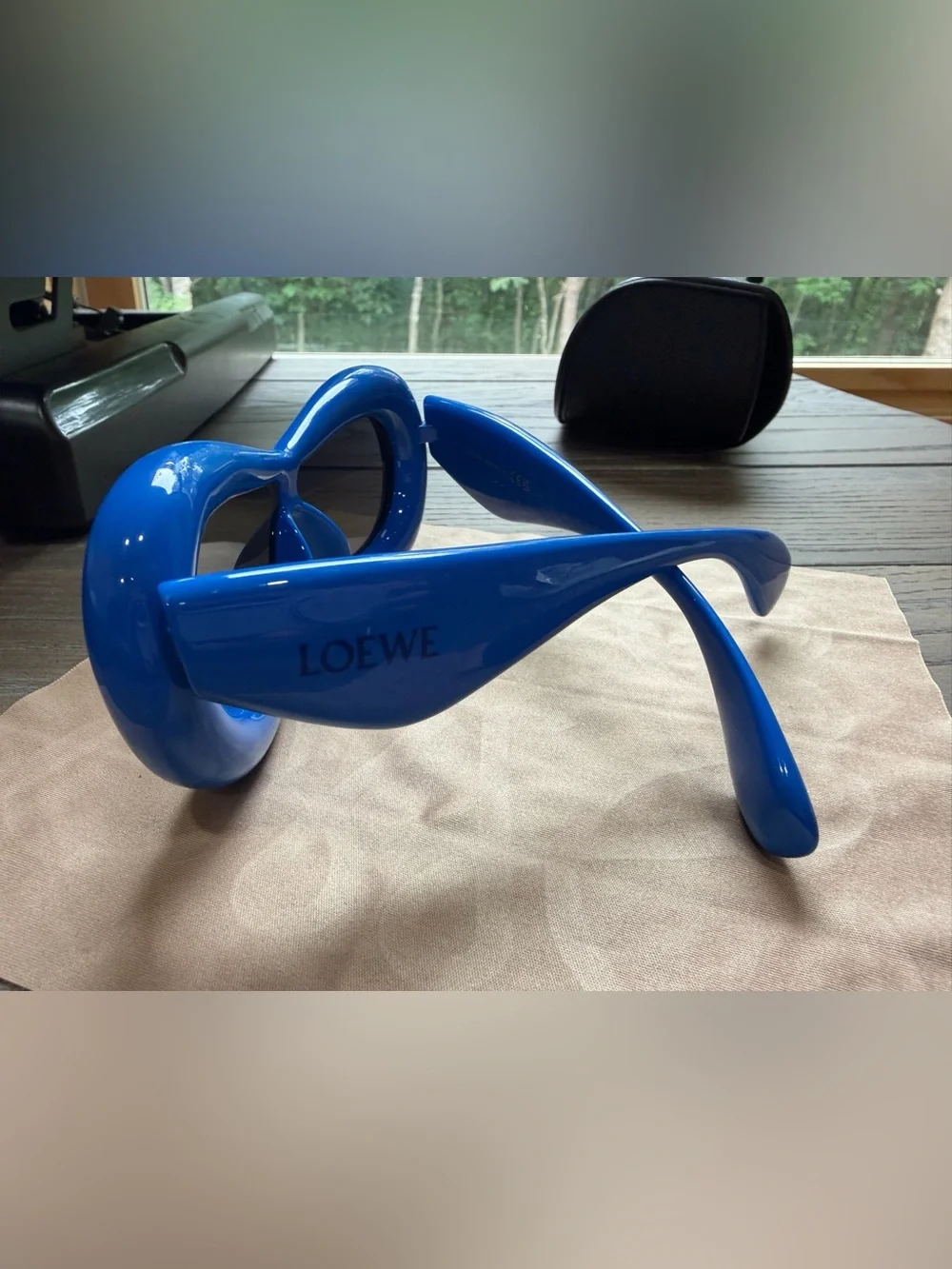 LOEWE Balloon Sunglasses – Electric Blue